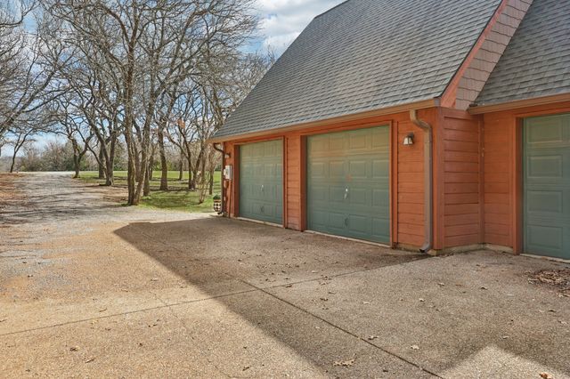 680 Alexandrite Drive, Oak Point, TX 75068