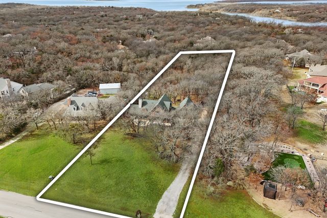 680 Alexandrite Drive, Oak Point, TX 75068