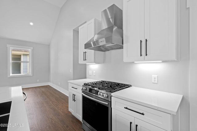 2013 Lafayette Street, Beaufort, SC 29902