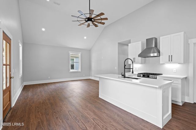 2013 Lafayette Street, Beaufort, SC 29902