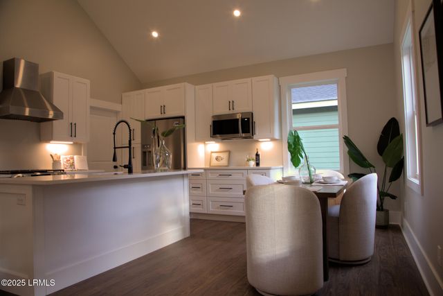 2013 Lafayette Street, Beaufort, SC 29902