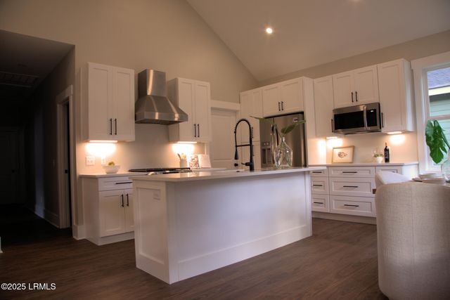 2013 Lafayette Street, Beaufort, SC 29902