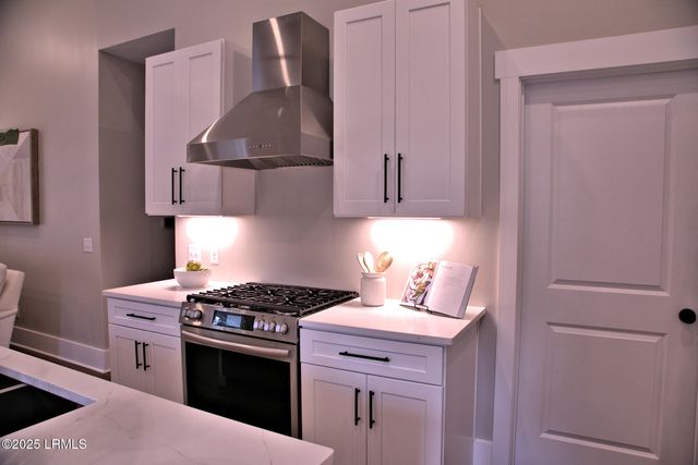 2013 Lafayette Street, Beaufort, SC 29902