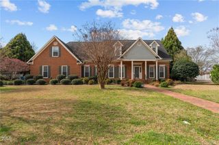 205 Parliament Place, Dunn, NC 28334
