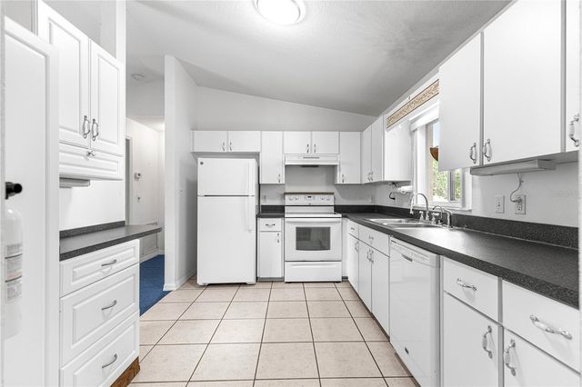 9840 SW 63 COURT, Ocala, FL 34476