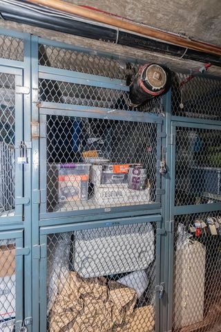 70 W Burton Place 2905F, Chicago, IL 60610