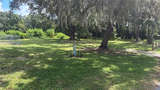 2355 & 2377 S Whitier Point, Homosassa, FL 34448