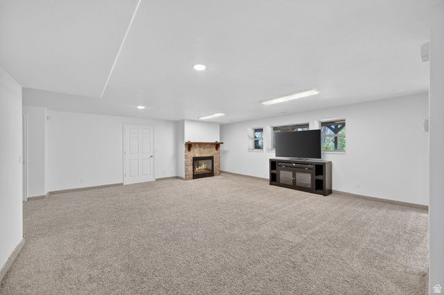 883 E 700 S, Springville, UT 84663