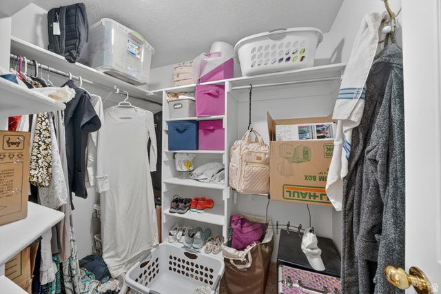883 E 700 S, Springville, UT 84663