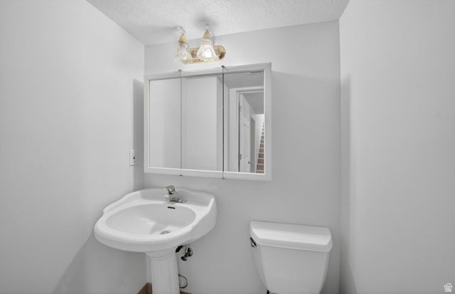 883 E 700 S, Springville, UT 84663
