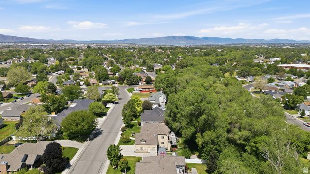 883 E 700 S, Springville, UT 84663