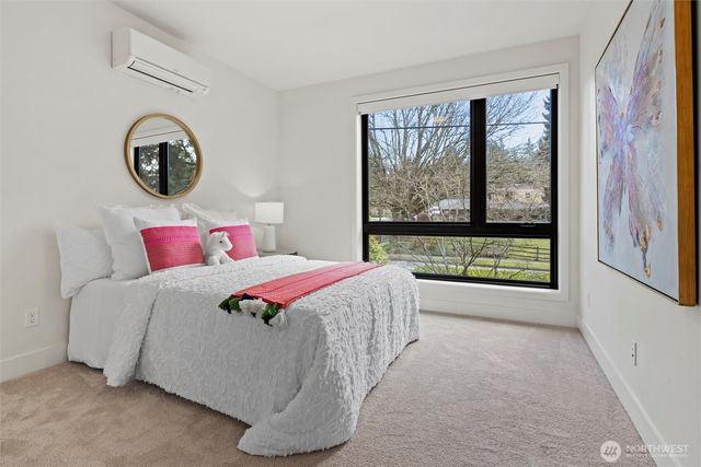 4605 108th Avenue NE, Kirkland, WA 98033