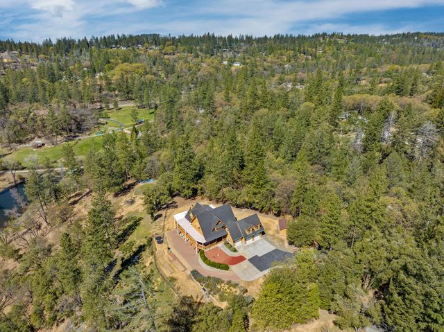 717 Swanson Ln, Colfax, CA 95713