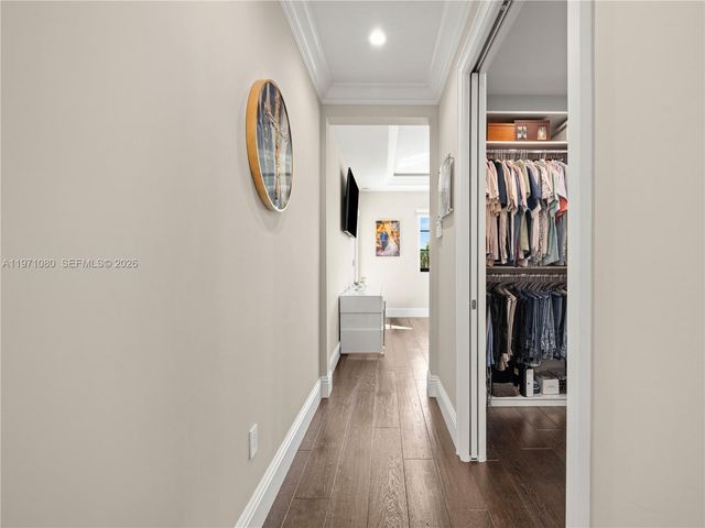 2512 SE 9th St, Pompano Beach, FL 33062