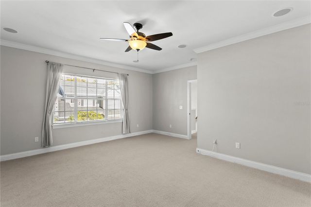 305 INNER HARBOUR CIRCLE, Tampa, FL 33602