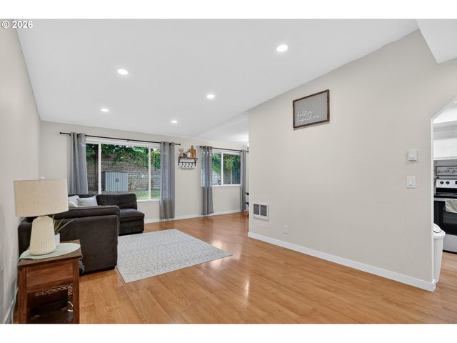 14102 Ne 82ND St, Vancouver, WA 98682