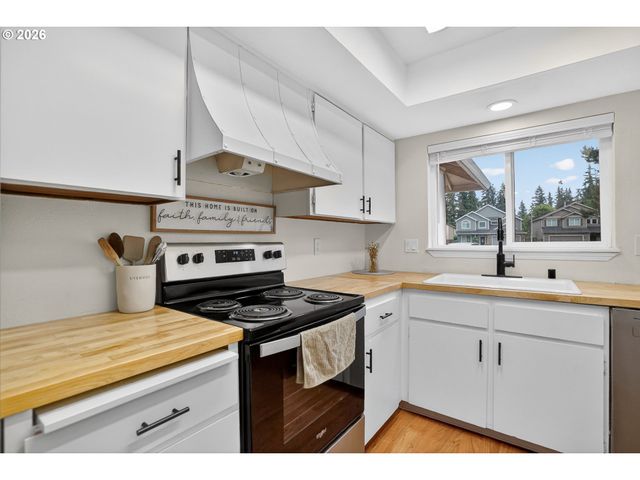 14102 Ne 82ND St, Vancouver, WA 98682