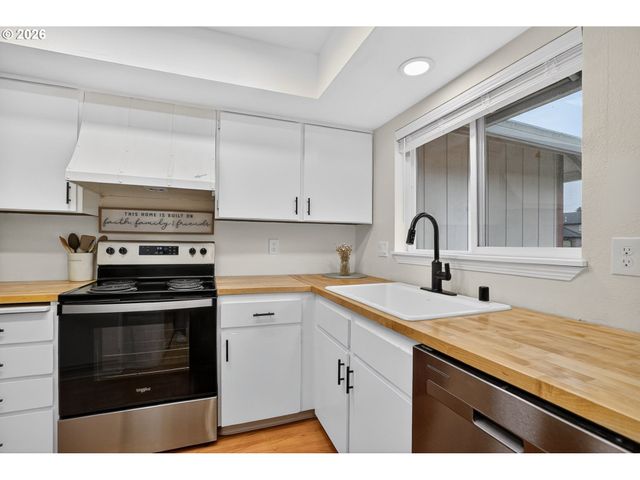 14102 Ne 82ND St, Vancouver, WA 98682