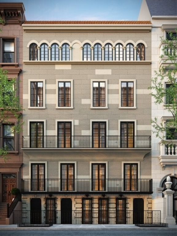 34-36 E 70th Street, New York City, NY 10021