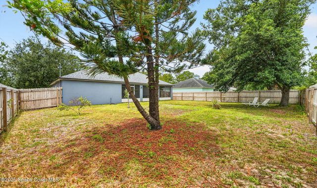 2759 Somerset Avenue SE, Palm Bay, FL 32909