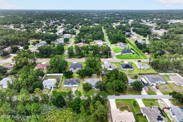 2759 Somerset Avenue SE, Palm Bay, FL 32909