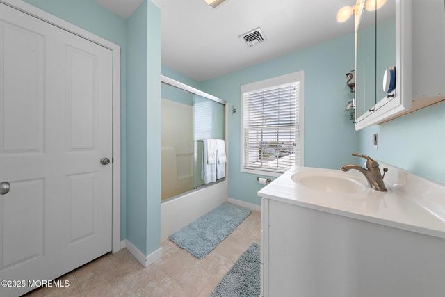 118 S Binnacle Drive, Little Egg Harbor, NJ 08087