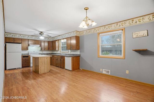 302 ACADEMY STREET, Clarksburg, MO 65025