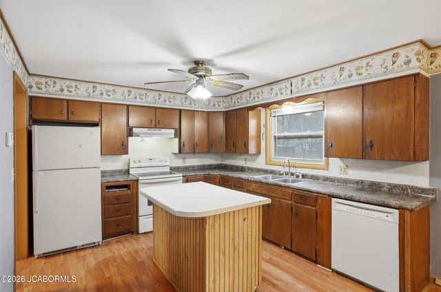 302 ACADEMY STREET, Clarksburg, MO 65025