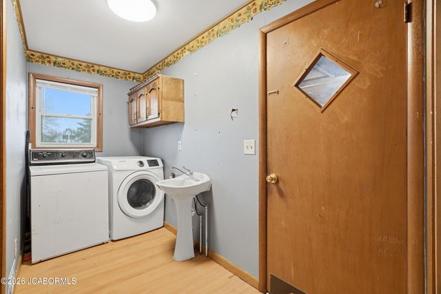 302 ACADEMY STREET, Clarksburg, MO 65025