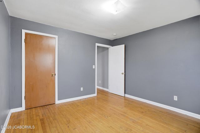 302 ACADEMY STREET, Clarksburg, MO 65025