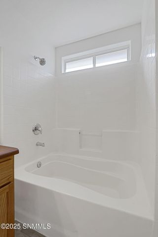 1121 Kilbourne Hole Drive, Las Cruces, NM 88012