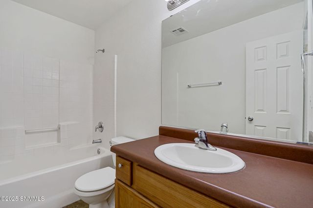 1121 Kilbourne Hole Drive, Las Cruces, NM 88012