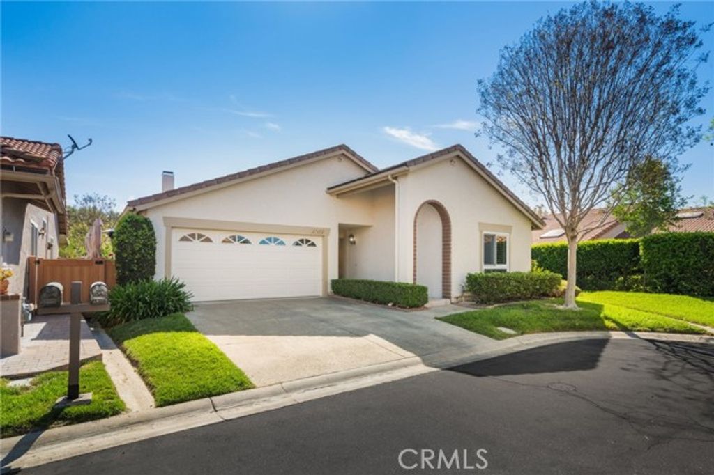 27652 Via Rodrigo, Mission Viejo, CA 92692