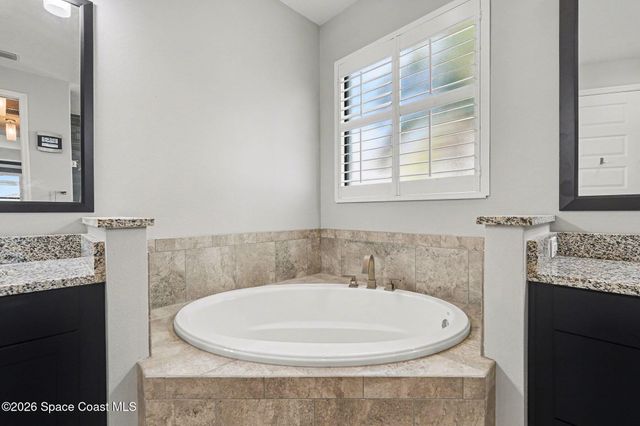 7661 Paragrass Avenue, Melbourne, FL 32940