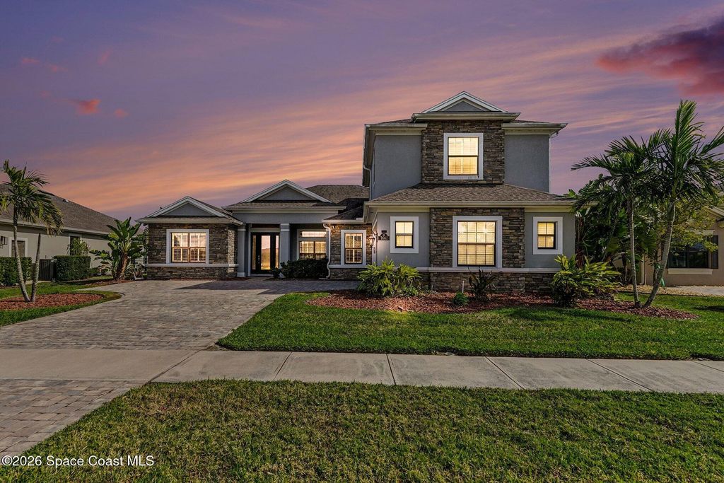 7661 Paragrass Avenue, Melbourne, FL 32940