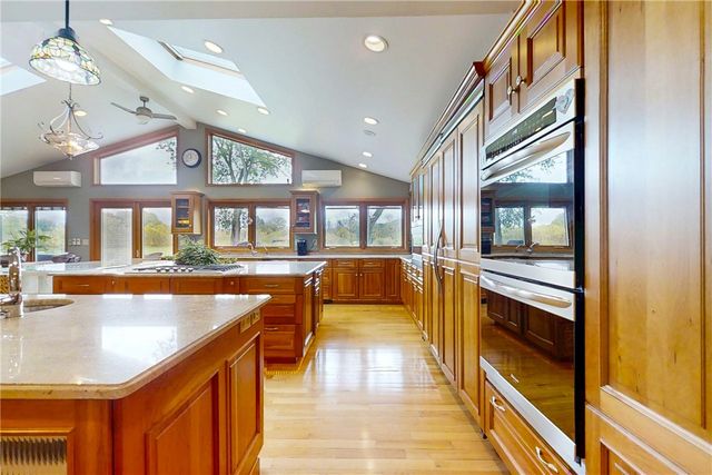 29 Suburban Drive, Big Flats, NY 14903