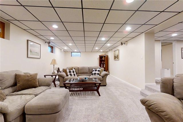 29 Suburban Drive, Big Flats, NY 14903