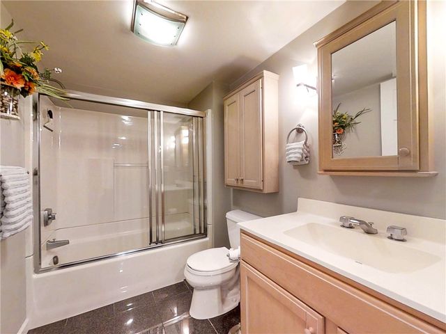 29 Suburban Drive, Big Flats, NY 14903