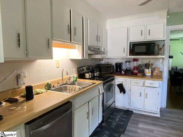 14 Pasadena Avenue, Greenville, SC 29605
