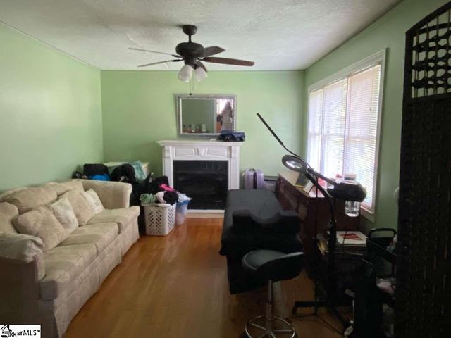 14 Pasadena Avenue, Greenville, SC 29605