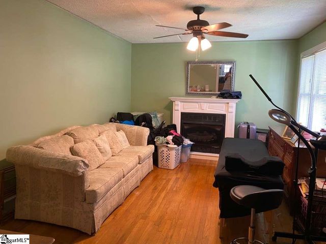 14 Pasadena Avenue, Greenville, SC 29605