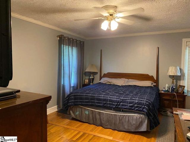 14 Pasadena Avenue, Greenville, SC 29605