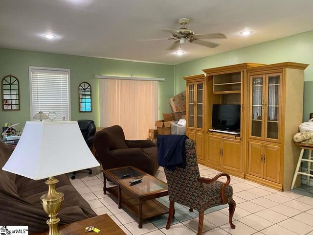 14 Pasadena Avenue, Greenville, SC 29605