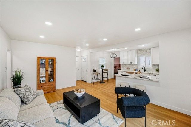 9059 Beech Avenue, Fontana, CA 92335