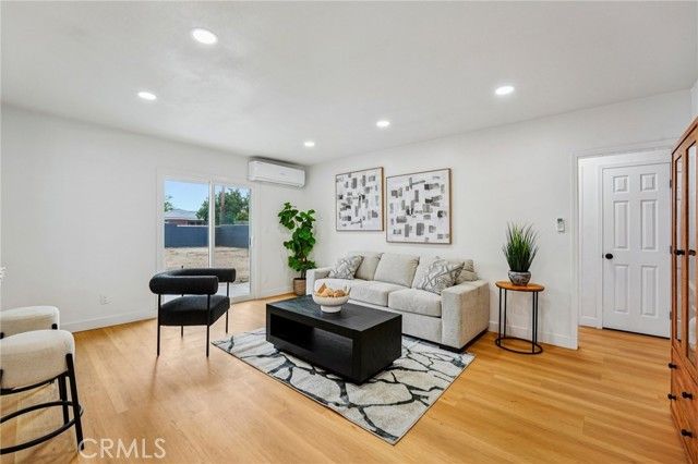 9059 Beech Avenue, Fontana, CA 92335