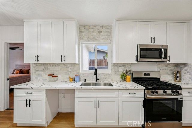 9059 Beech Avenue, Fontana, CA 92335