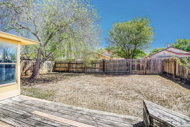 7118 Western Trail, San Antonio, TX 78244