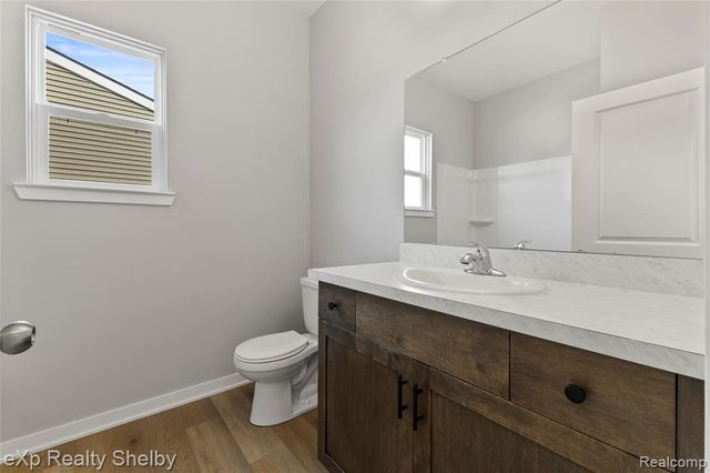 52120 Wellington Valley Drive, Macomb, MI 48042