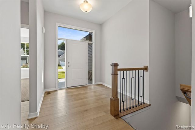 52120 Wellington Valley Drive, Macomb, MI 48042