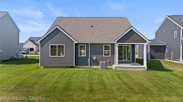 52120 Wellington Valley Drive, Macomb, MI 48042